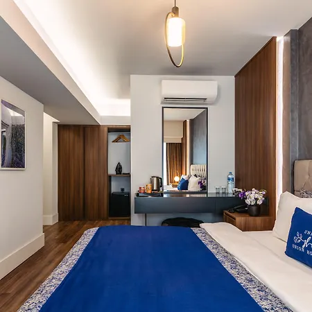Hotel Union Port 3*