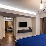 Union Port 3*