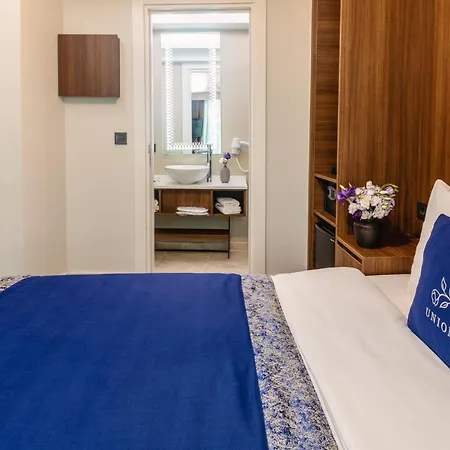 Hotel Union Port 3*