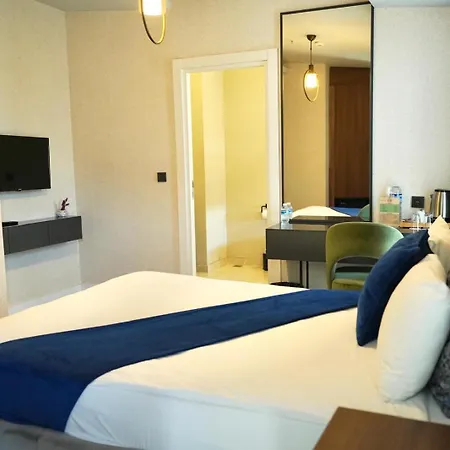 Union Port Hotel 3*
