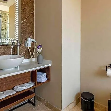 Union Port Hotel 3*