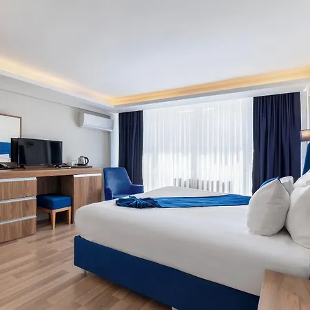 Hotel Union Port 3*